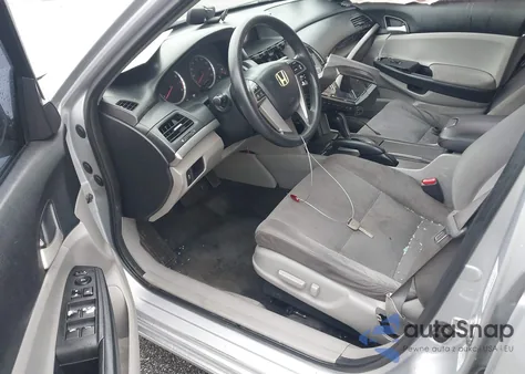 2011 Honda Accord 2.4 Lx-P z USA, uszkodzony, nr VIN 1HGCP2F49BA116262